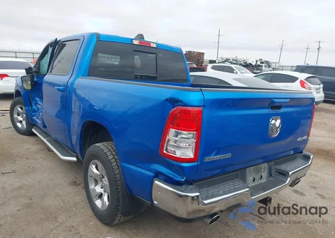 2021 Ram 1500 Big Horn 4X4 5'7 Box z USA, uszkodzony, nr VIN 1C6SRFFT1MN724170